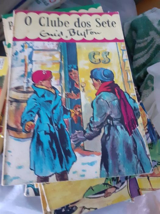 Colecção antiga dos 7, Enid Blyton