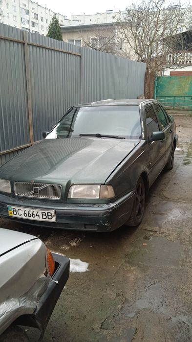 Volvo 460 двигун 1.8 бензин/газ