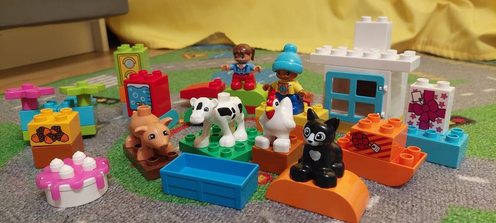 Zestaw klocków duplo farma, ludziki zwierzęta