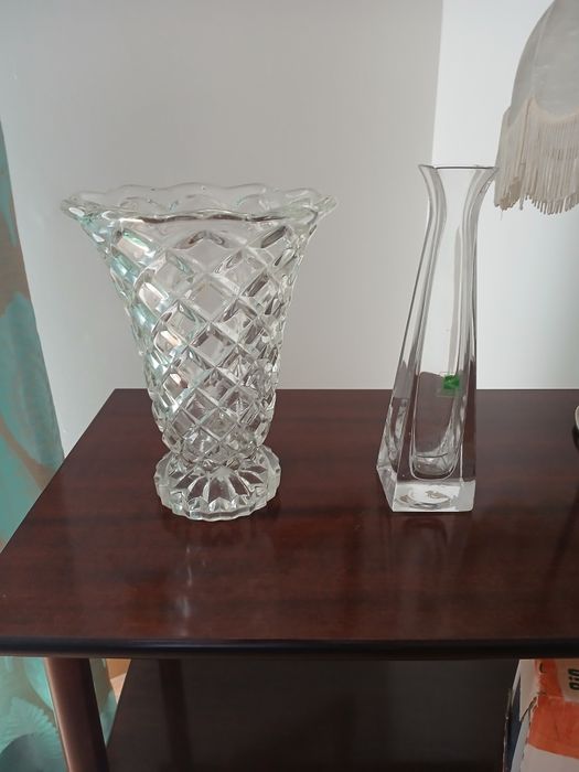 Jarra de vidro maciço