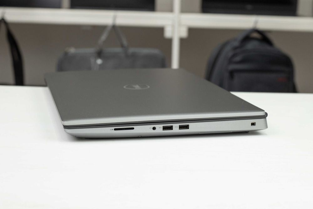 Dell Precision 7760 i7-11850H 32RAM 512SSD RTX A3000 FHD 17,3”