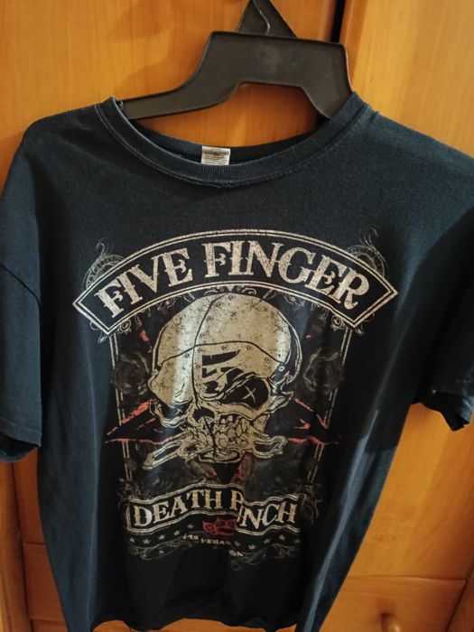 Five finger tshirt
