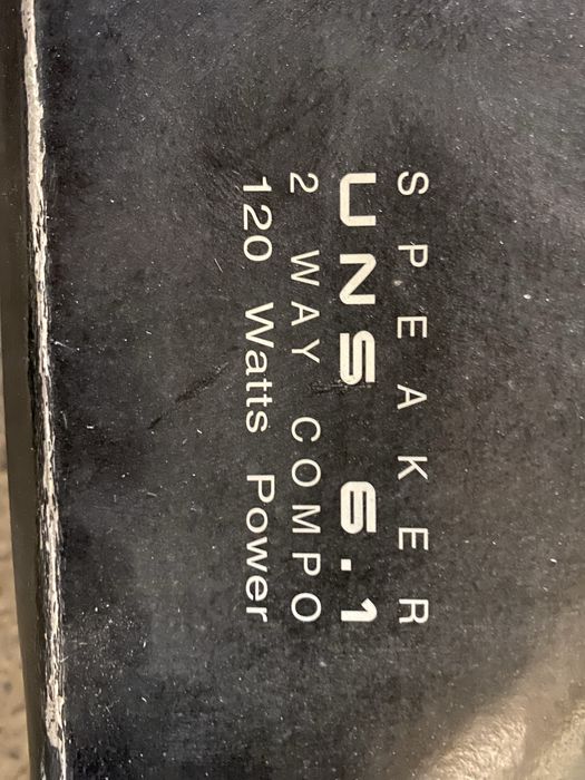 Colunas de 2 vias com tweeter separado novas