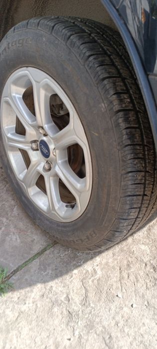 Авто в гарному стані. Розмитнене ,сертифіковане готове до обліку