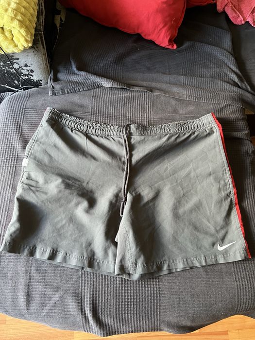 calcoes desportivos nike tamanho XL