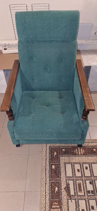 Fotel retro lata osiemdziesiate