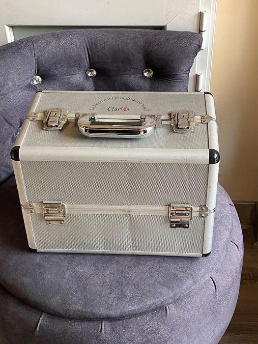 MALA Clarissa Maquilhagem