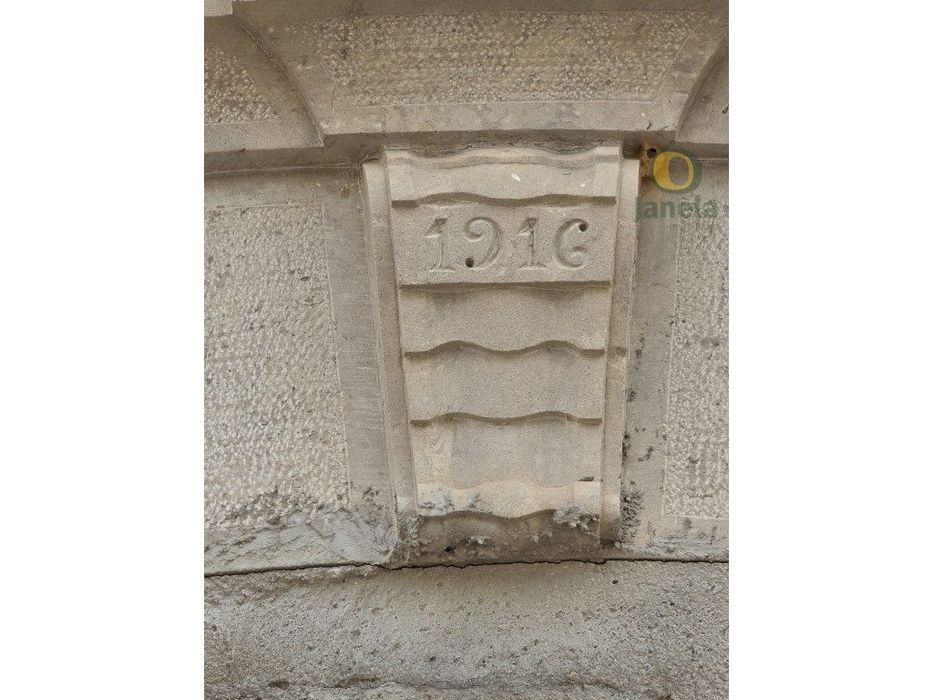 Moradia T3 de Traça Algarvia com Projeto Aprovado e Terreno de 2.04...