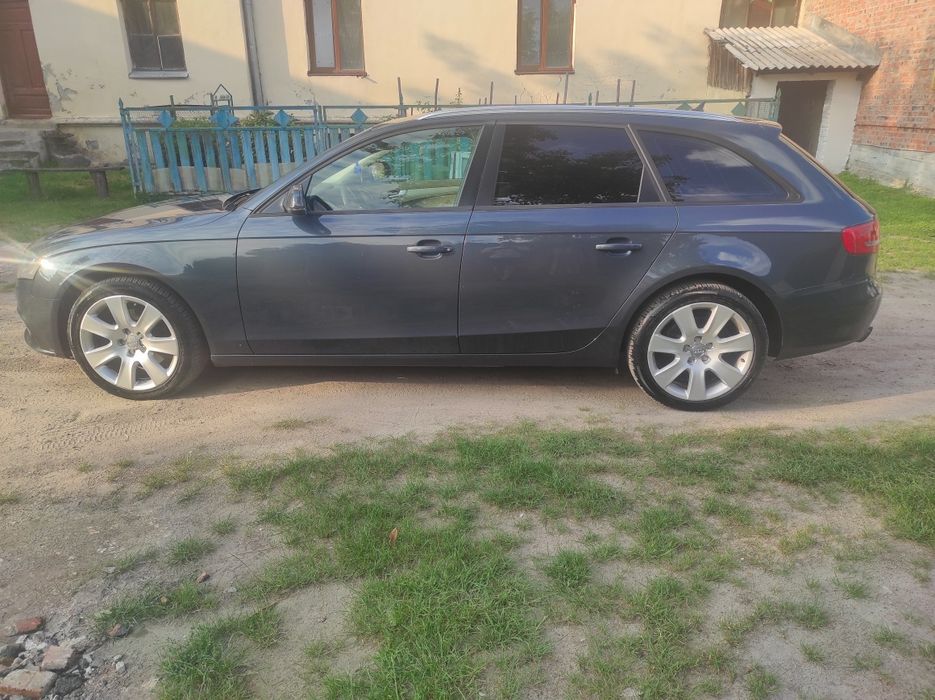 Audi A4 B8 2010 рік європа