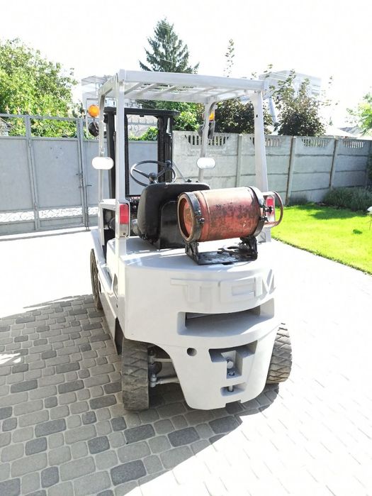 Газовый погрузчик TCM FG 20 N2