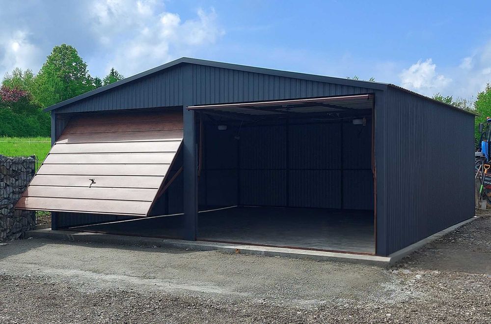 Garaż Blaszany 6x5 Antracyt bramy uchylne Drewnopodobny Orzech dwuspadowy obróbki od producenta Garaże blaszane grafit montaż gratis