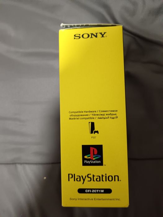 Comando PS5 30th aniversário