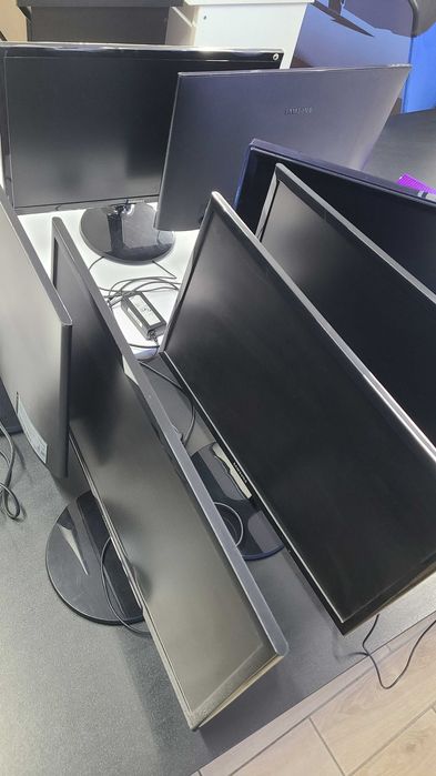 Продам мониторы Samsung