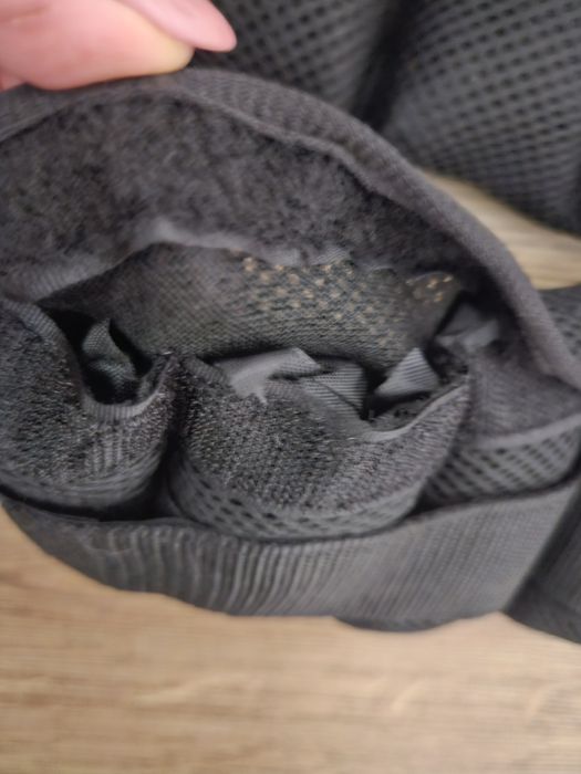 Obciążniki na kostki nadgarstki 2 x 1 kg regulowane