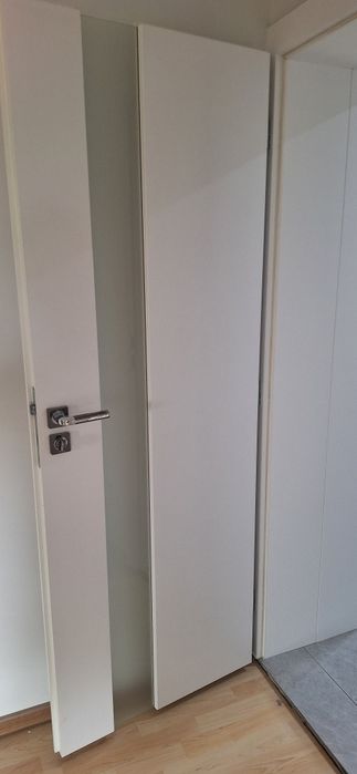 Drzwi białe 1 szt 70 lewe oraz 80 prawe