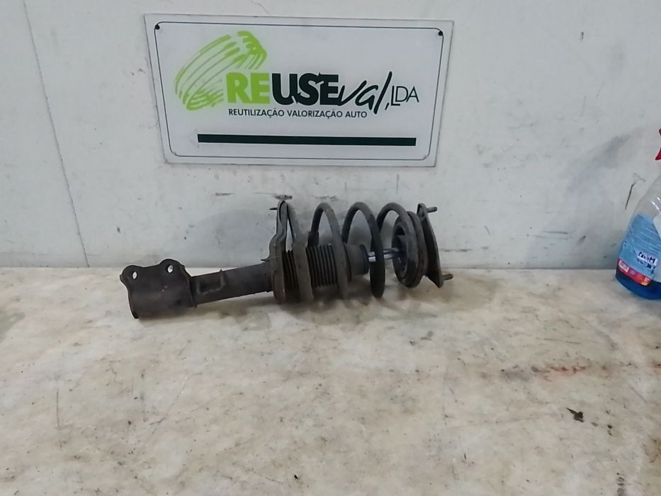 Suspensão frente esquerda HYUNDAI i30 (FD)
