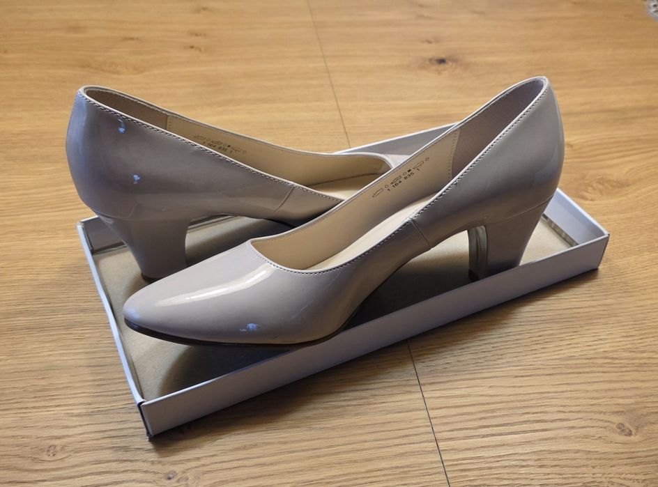 Buty na obcasie rozmiar 41