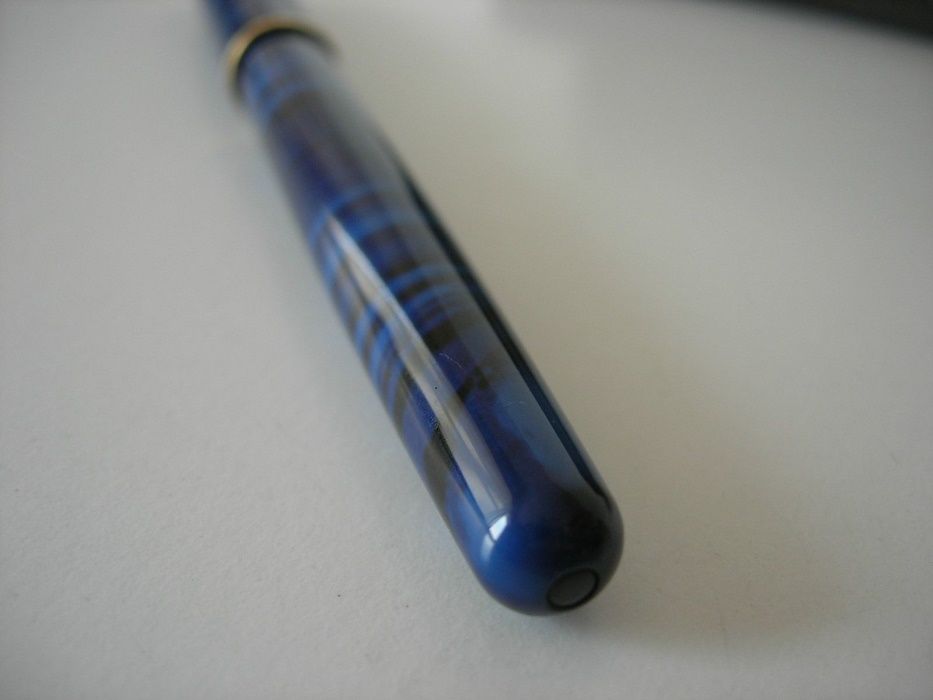 Caneta Parker Sonnet Deep Azul Marmeroado Ouro Aparo F