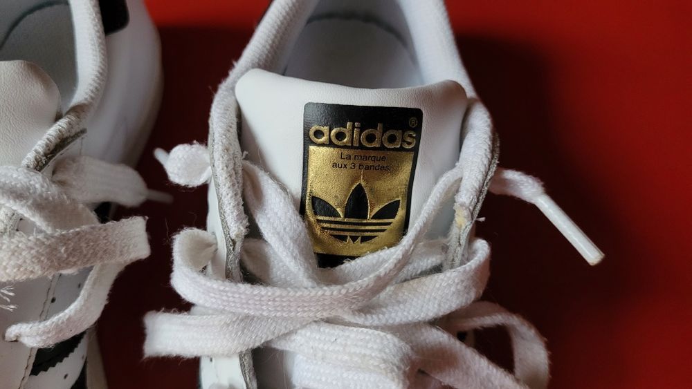Klasyczne, idealne Adidasy Superstar