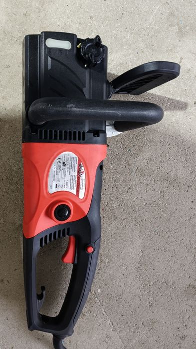 Pilarka elektryczna EKS 2440 QT wzdłużna GRIZZLY