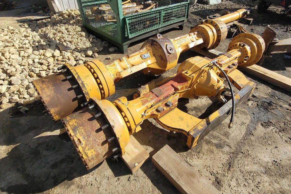 Most do ładowarki kołowej Case 821C.ZF. Zwolnica, Dyferencjał