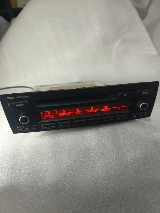 Rádio BMW Professional CD73 c/ USB
