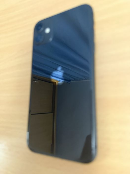 iPhone 11, черный