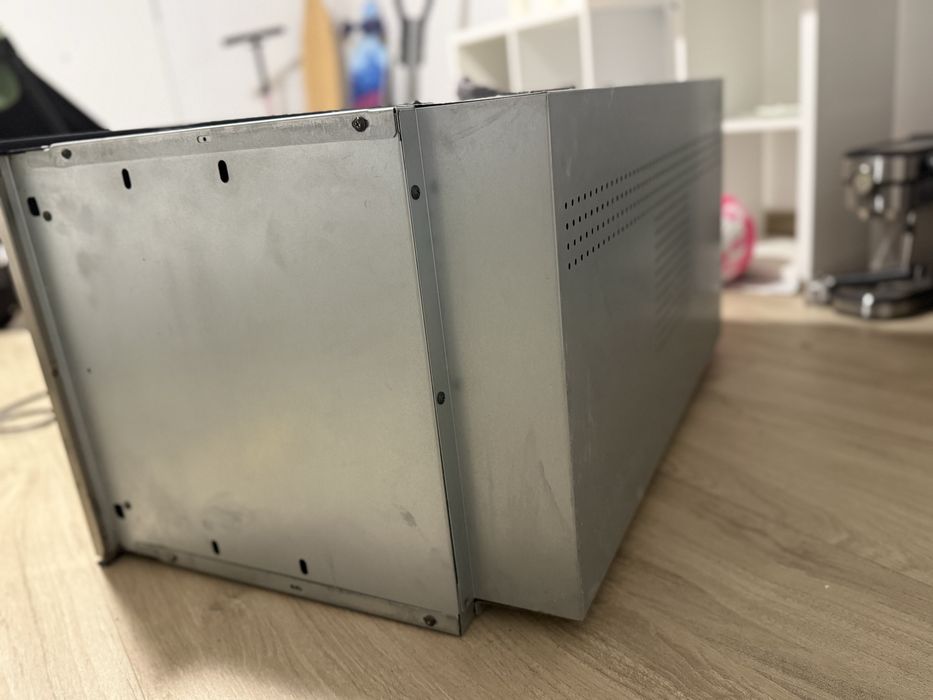 професійна духовка  TEKA (Іспанія / Німеччина)