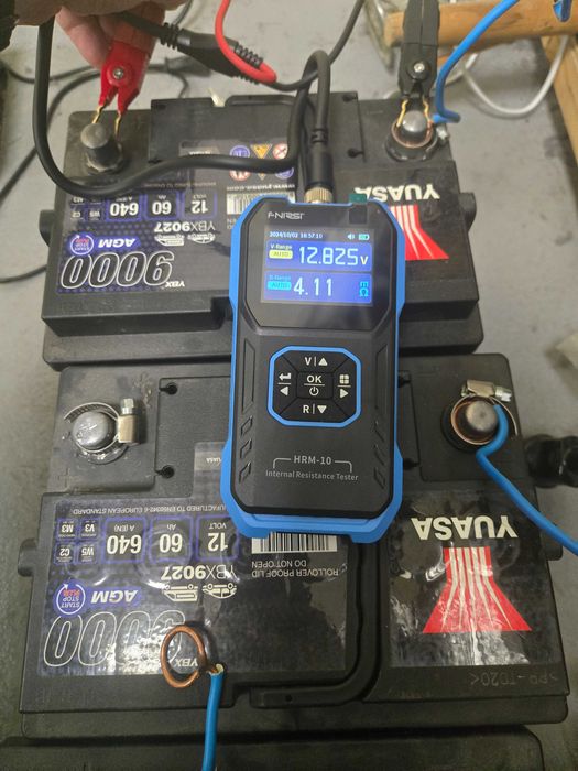 Автомобільний акумулятор Yuasa YBX9027, тип - AGM. 60А*год, пусковий струм 680А. 4 шт.