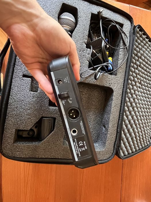 SURE BLX Wireless vocal mikrofon bezprzewodowy (BLX4 + SM58)