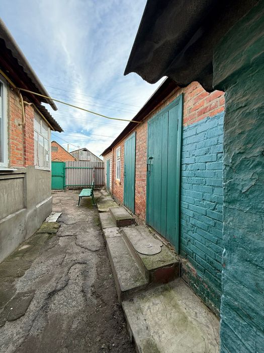 Продаж  будинку у Дергачах