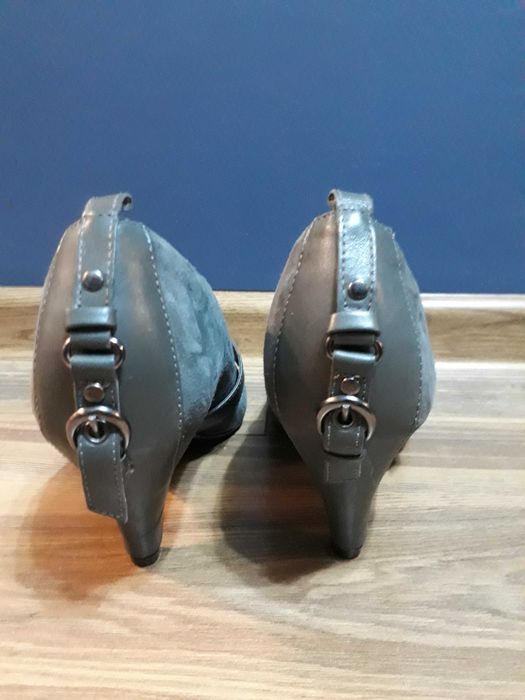 Buty szare zamszowe rozmiar 37