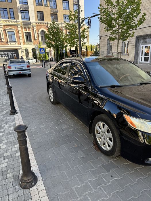 Продам Toyota Camri 40