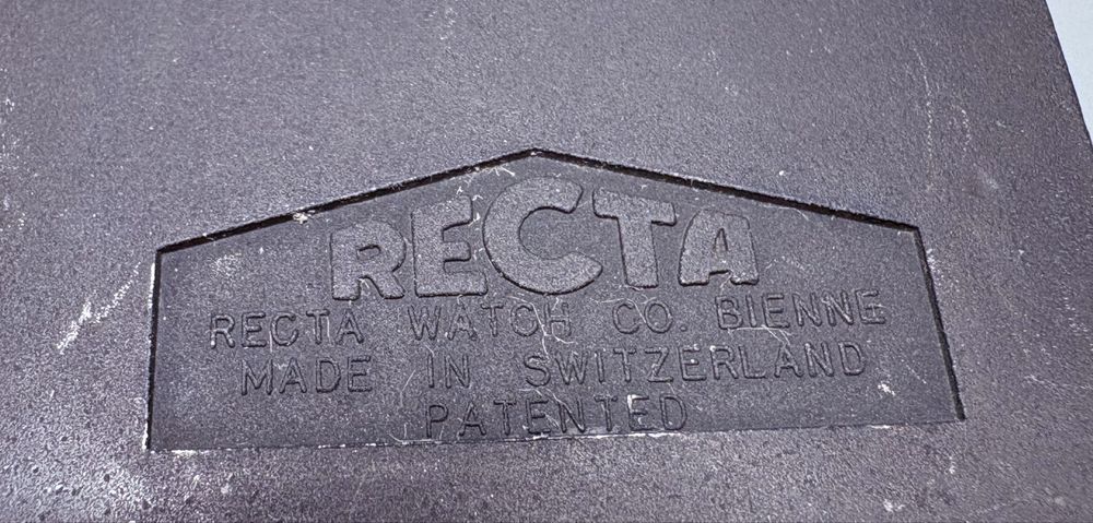 Швейцарский армейский компас Recta