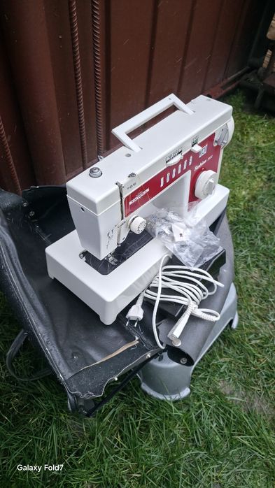 Швейна машина VICTORIA Німеччина (оригінал)