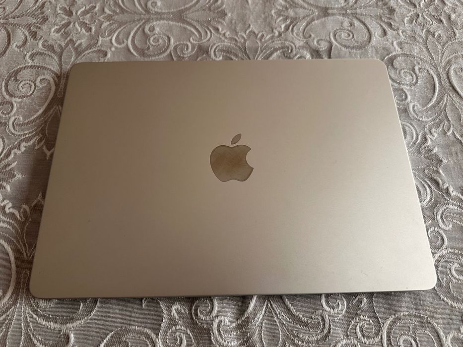 MacBook Air M2 2022 8GB/256GB lekki, szybki, zadbany i gotowy do pracy