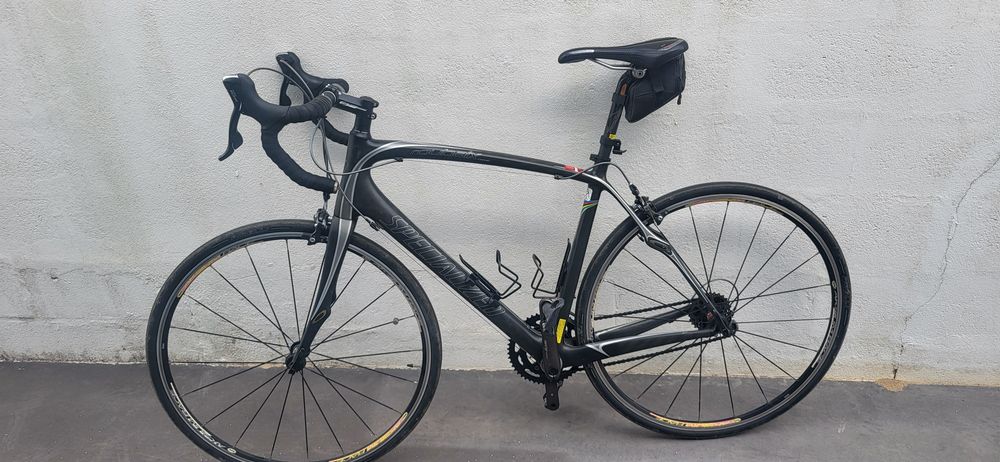 Bicicleta specialized roubaix carbono