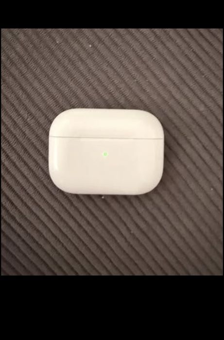 AirPods 2 pro ……