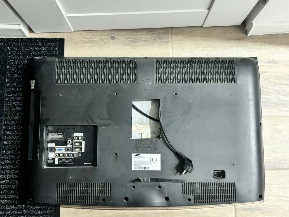 Telewizor Samsung Telewizor 37" LCD