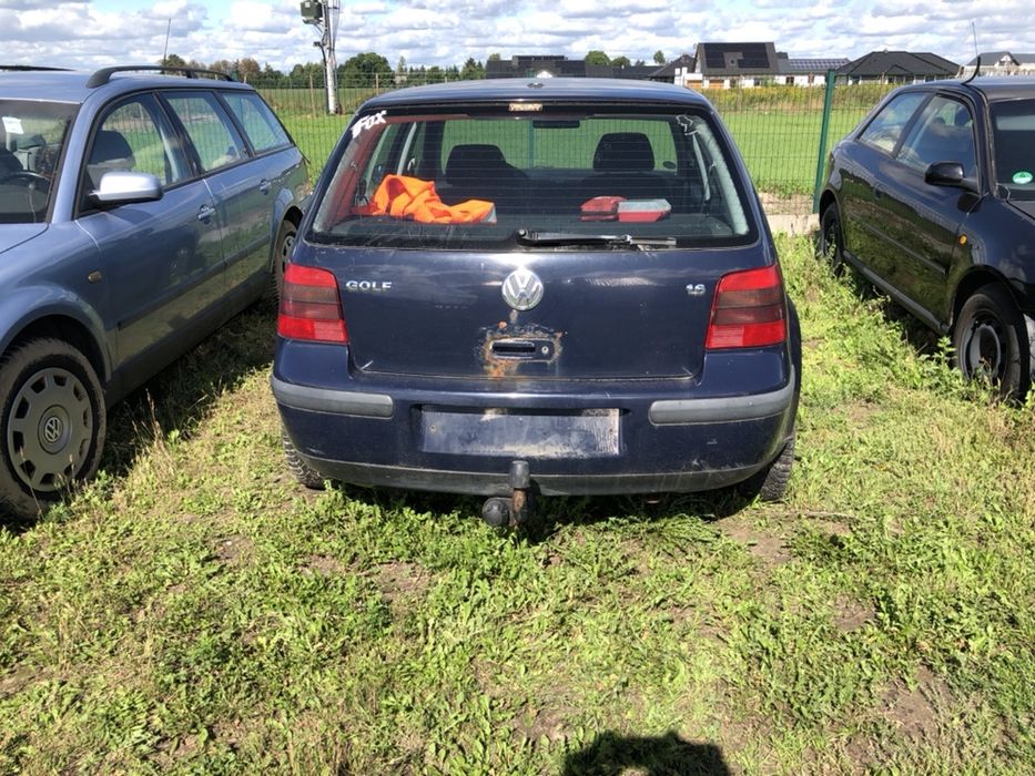 Golf 4 1.6 sr benzyna czesci