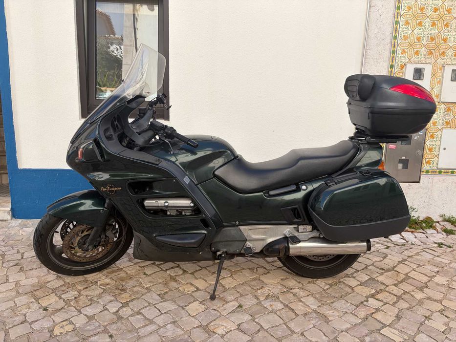 Honda ST1100 Pan European — mecânica impecável, pronta para viajar