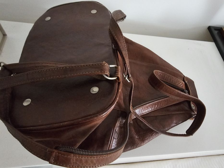 Malas ( carteiras de Senhora em pele genuina