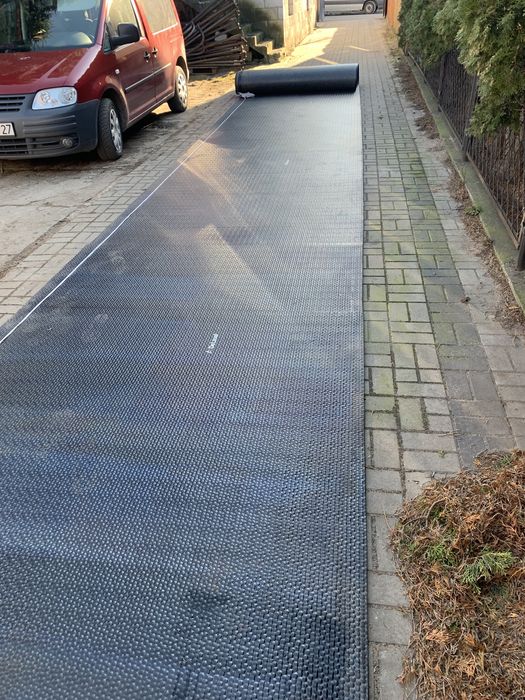 Wykładzina podłoga gumowa do busa poskrom boxu na pakie pod basen