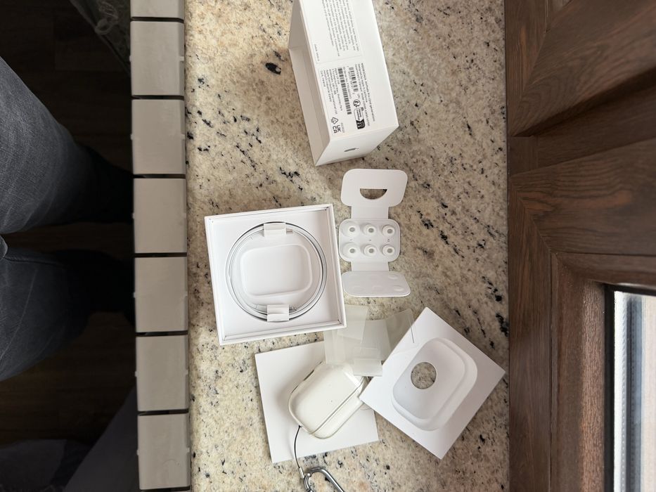 Sluchawki douszne Apple airpods pro 2 generacji