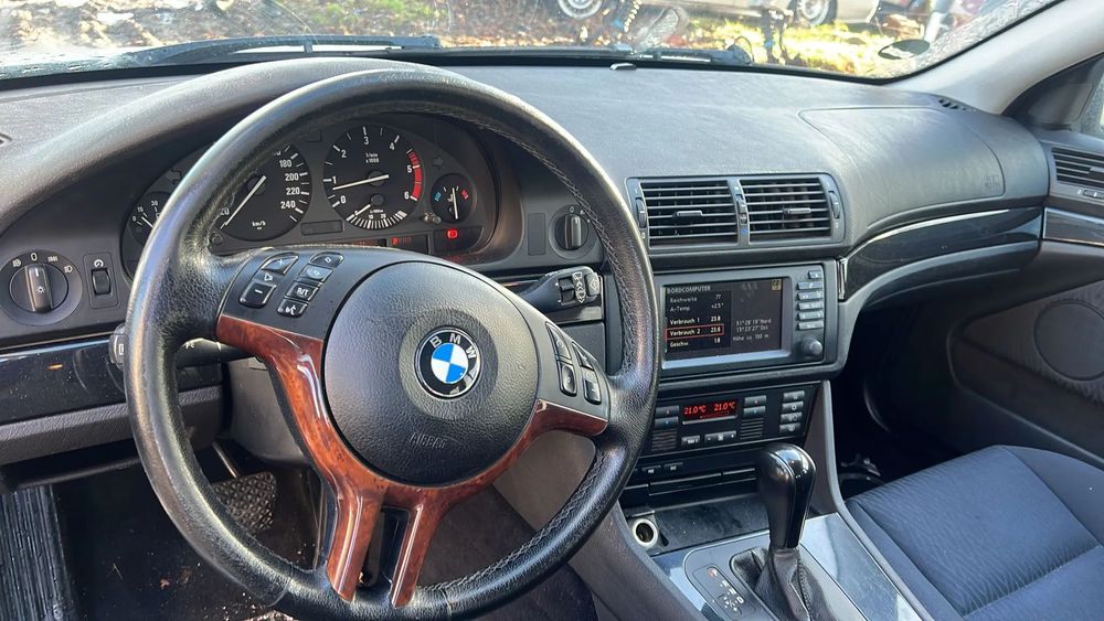 Deska rozdzielcza kokpit konsola bmw e39 lift kombi