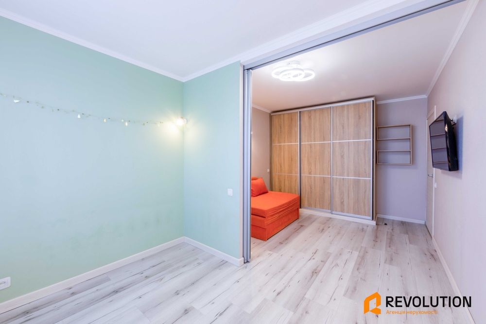 Продаж 1 кім БЕЗ % вул. Героїв Полку Азов 3а м. Оболонь 10 хв пішки
