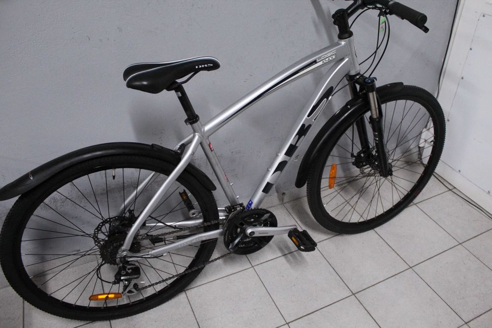 Rower crossowy DBS LOGIC K400, Rama 19", Koła 28", Ham tarcz, Acera