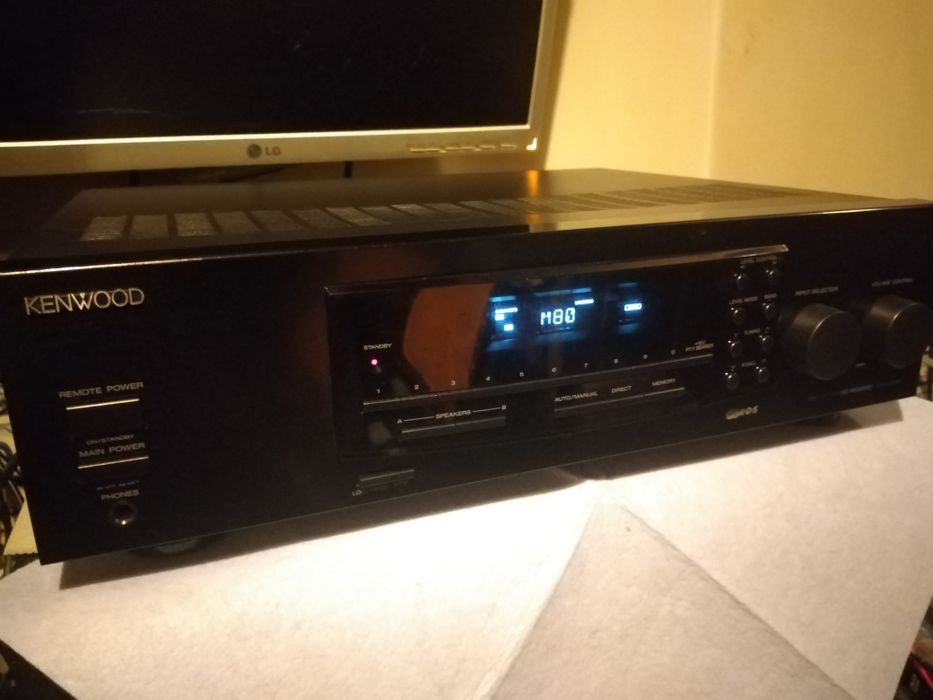 Amplificador JVC com Radio