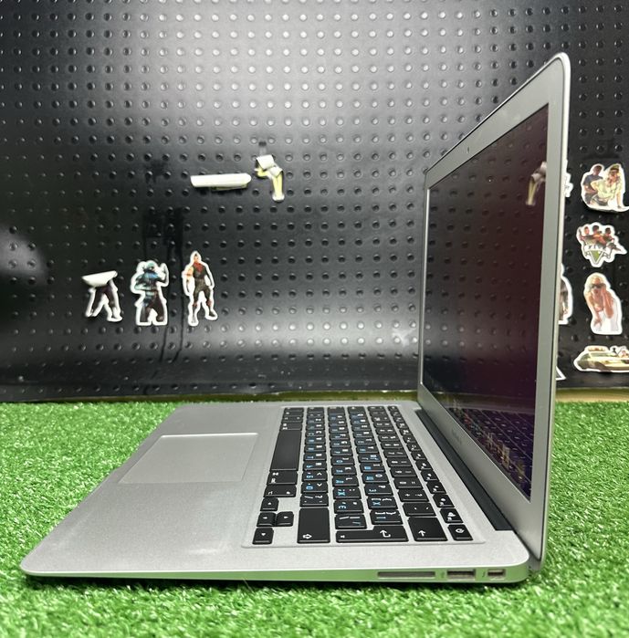 Apple MacBook Air 2015 (A1466) Core i5 8GB ОЗУ/ 128GB SSD (r2251)