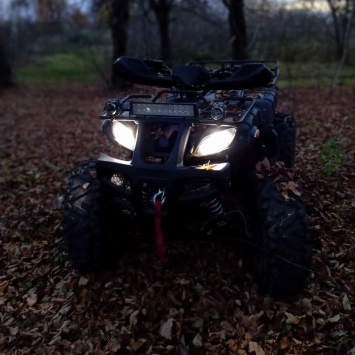 Квадриоцикл  хамер 250